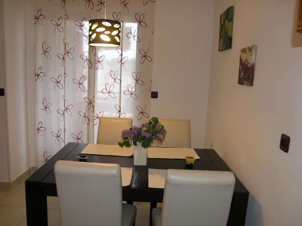 Apartment Noa Pula Ruang foto