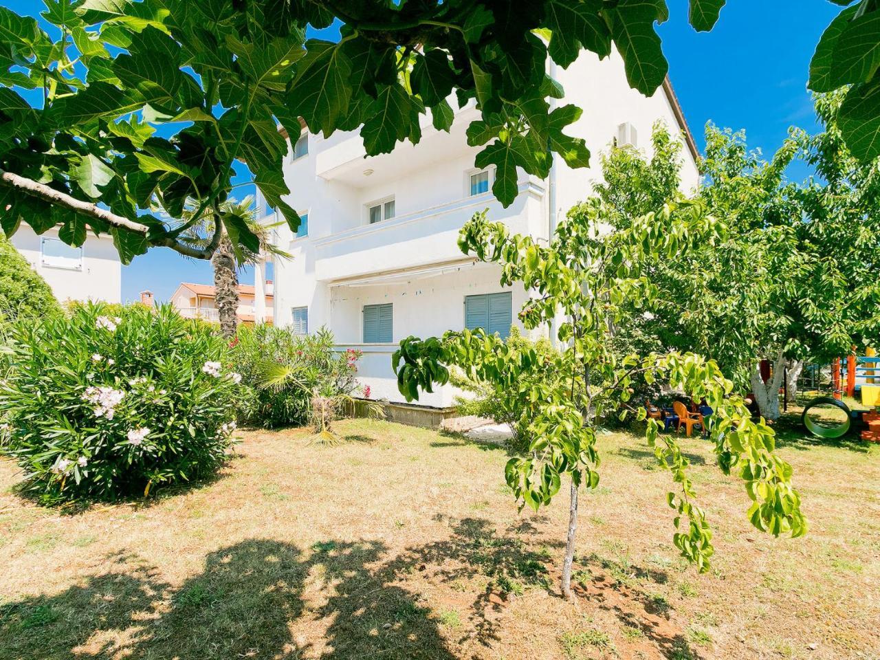 Apartment Noa Pula Bagian luar foto